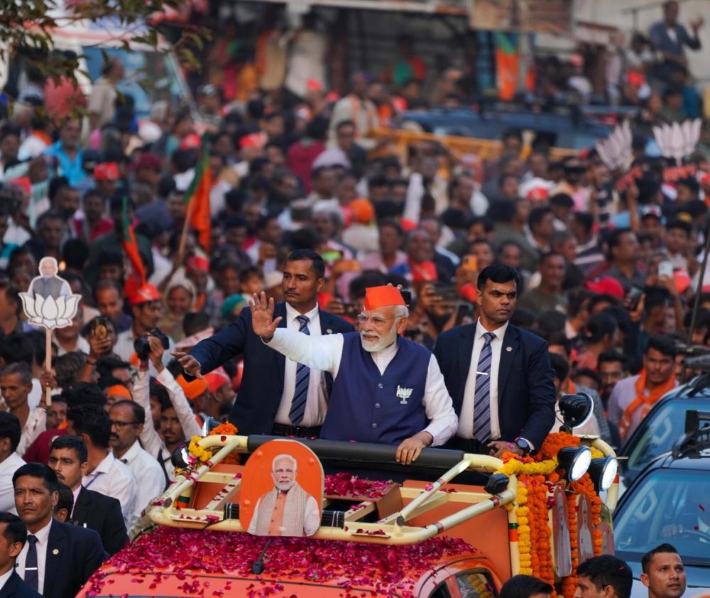 The Weekend Leader - Campaigning ends for 2nd phase of Guj assembly polls